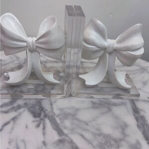 White Ceramic Bow Bookends - Pair